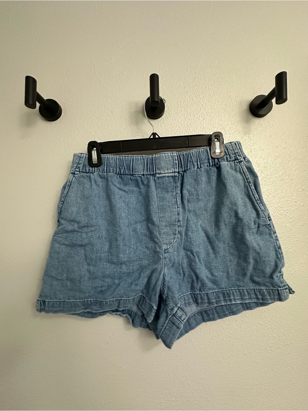 Madewell Light Blue Elastic-Waist Denim Shorts